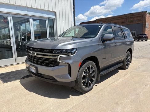 Used 2021 Chevrolet Tahoe RST AWD/4WD image 1
