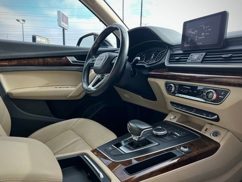 Used 2018 Audi Q5 2.0T Premium Plus w/ Premium Plus Package image 64