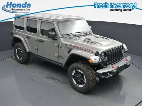 Used 2022 Jeep Wrangler Unlimited Rubicon w/ Dual Top Group AWD/4WD image 14