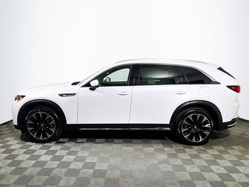 Used 2025 MAZDA CX-90 Plug-In Hybrid w/ Premium Plus AWD/4WD image 4