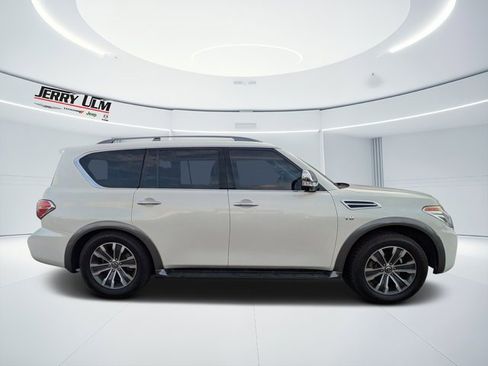 Used 2018 Nissan Armada SL w/ Moonroof Package image 2