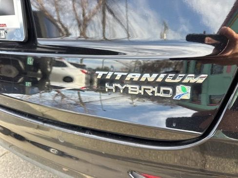 Used 2019 Ford Fusion Titanium image 12