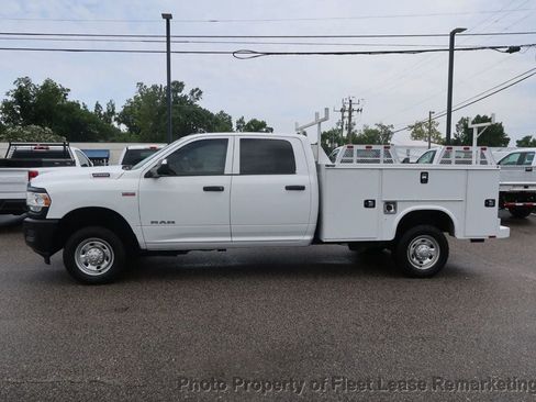 Used 2022 RAM 2500 Tradesman w/ Protection Group AWD/4WD image 2