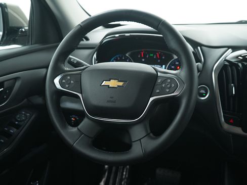 Used 2019 Chevrolet Traverse LT image 19