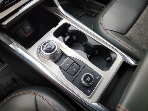 Used 2023 Ford Explorer Timberline AWD/4WD image 23