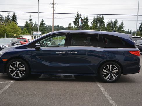 Used 2020 Honda Odyssey Elite image 4