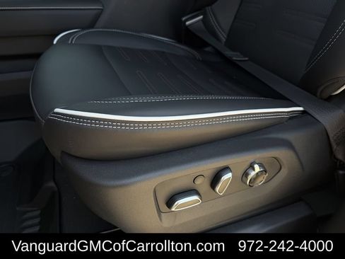 New 2026 GMC Sierra 2500 AT4X AWD/4WD image 23