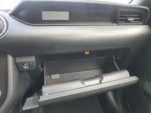 Used 2016 Ford Mustang Coupe image 23