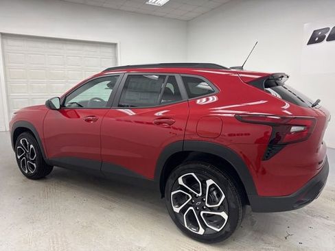 New 2026 Chevrolet Trax RS image 7