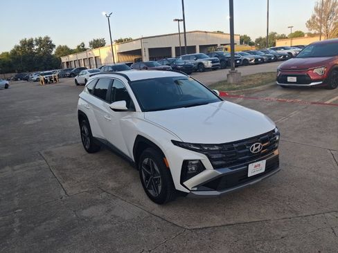 Used 2025 Hyundai Tucson SEL AWD/4WD image 6