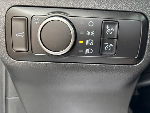 Used 2022 Ford Escape SE w/ Convenience Package AWD/4WD image 12
