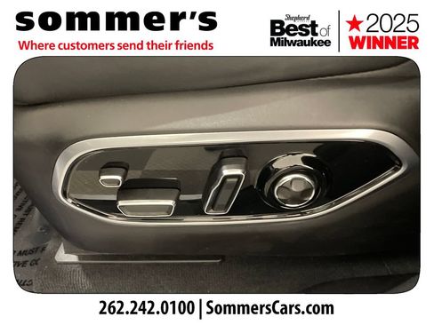 Used 2025 Jeep Grand Cherokee L Summit w/ Obsidian Package AWD/4WD image 10