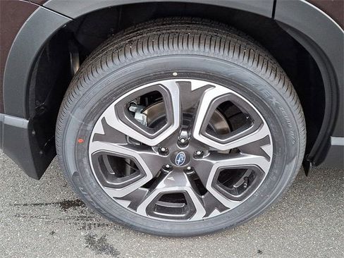 New 2025 Subaru Ascent Touring image 7