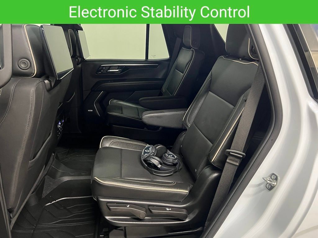 Certified 2026 Chevrolet Tahoe Premier AWD/4WD image 32
