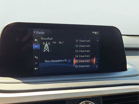 Used 2022 Lexus RX 450h AWD w/ Premium Package image 25