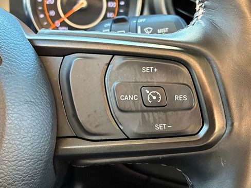 Used 2023 Jeep Wrangler Unlimited Sport AWD/4WD image 24