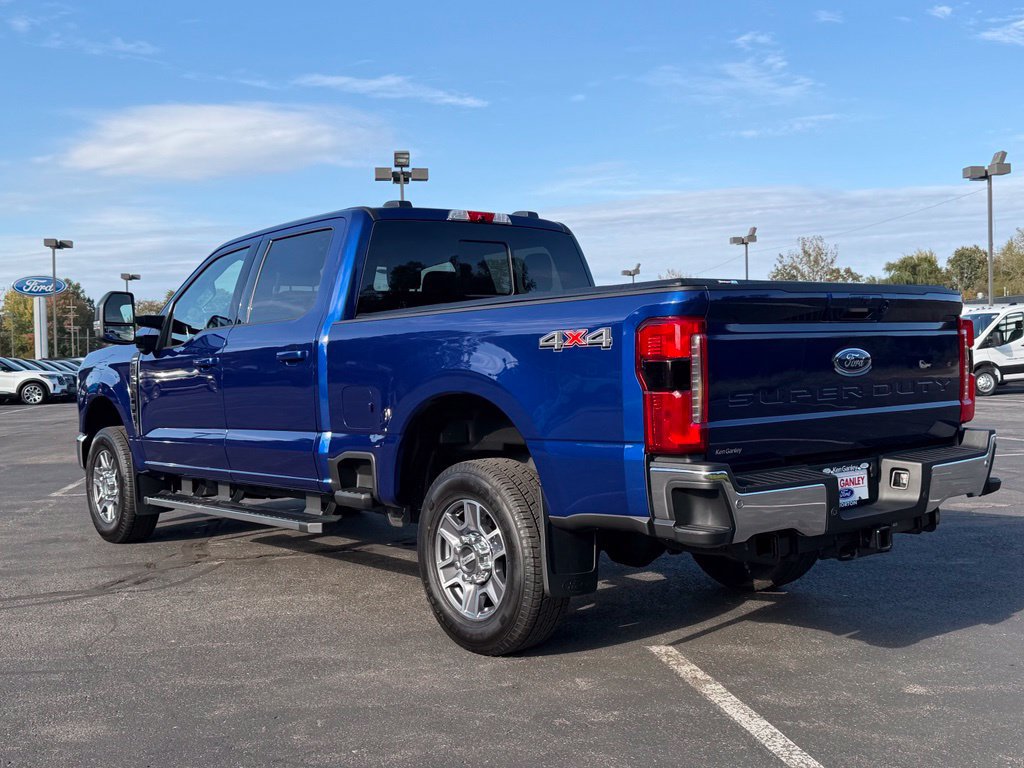 Used 2026 Ford F250 Lariat AWD/4WD image 11