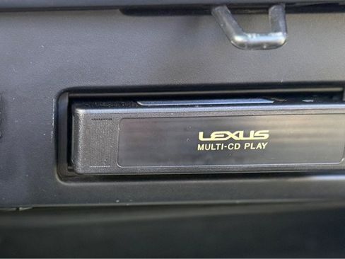 Used 1998 Lexus ES 330 FWD image 12