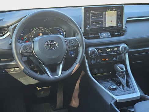 Used 2021 Toyota RAV4 XSE AWD/4WD image 19