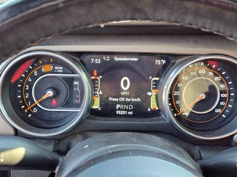 Used 2018 Jeep Wrangler Unlimited Sport S AWD/4WD image 24