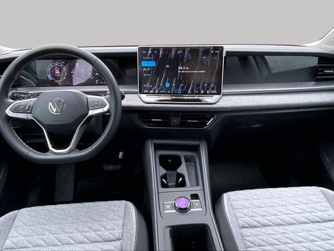 New 2026 Volkswagen Tiguan S AWD/4WD image 5