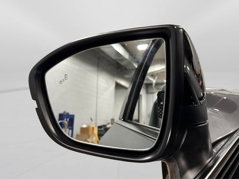 Used 2023 INFINITI QX60 Luxe AWD/4WD image 14