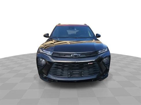 Used 2021 Chevrolet TrailBlazer RS w/ Convenience Package image 3