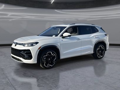 New 2026 Volkswagen Tiguan SEL R-Line