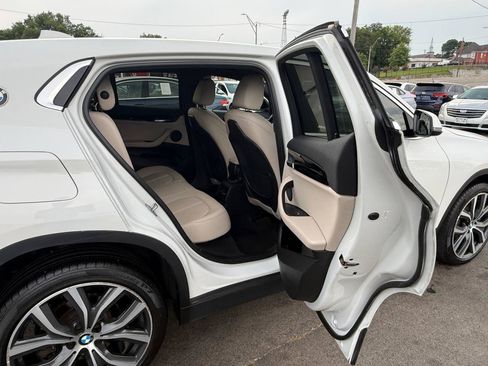 Used 2018 BMW X2 sDrive28i w/ Convenience Package FWD image 28