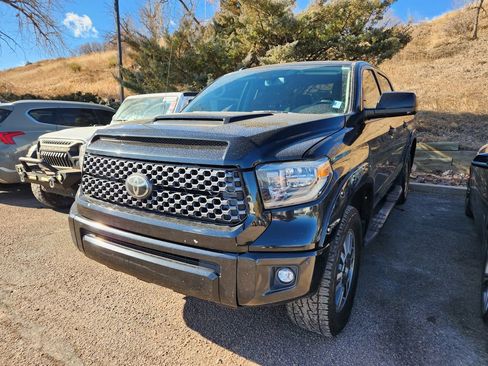 Used 2018 Toyota Tundra SR5 w/ TRD Sport Package image 17