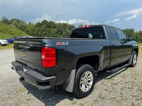 Used 2017 Chevrolet Silverado 1500 LT w/ All Star Edition AWD/4WD image 9