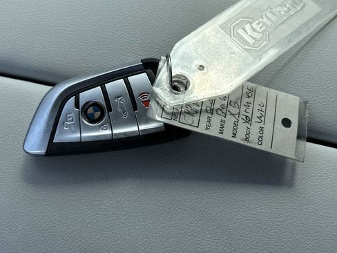 Used 2023 BMW X5 xDrive45e w/ Executive Package image 27