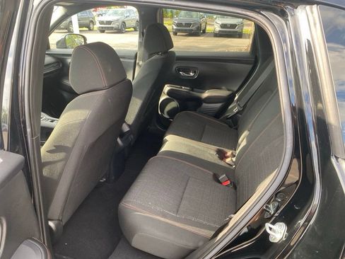 Used 2024 Honda HR-V Sport image 19
