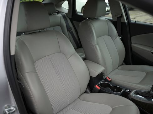 Used 2017 Buick Verano Sport Touring FWD image 49