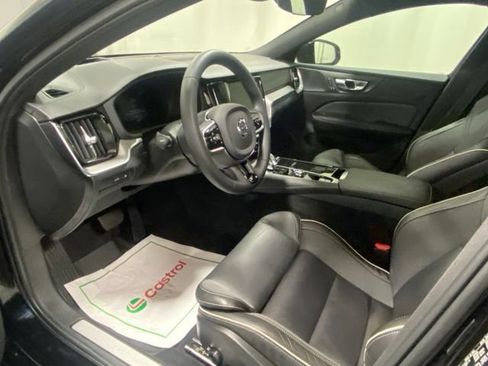 Used 2023 Volvo S60 T8 Ultimate AWD/4WD image 9