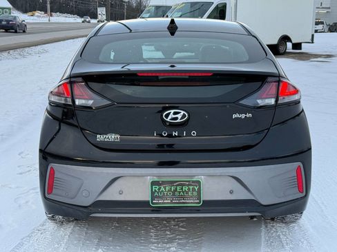 Used 2021 Hyundai Ioniq Limited image 5