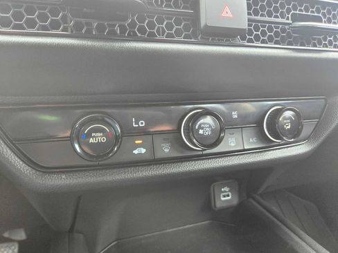 Used 2023 Honda HR-V LX image 28