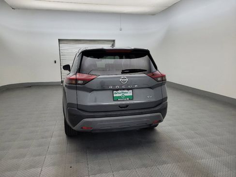 Used 2021 Nissan Rogue SV FWD image 6