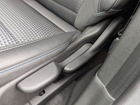 Used 2024 Chevrolet Trax LT w/ Driver Confidence Package image 21