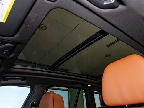 New 2026 BMW X5 xDrive50e image 20