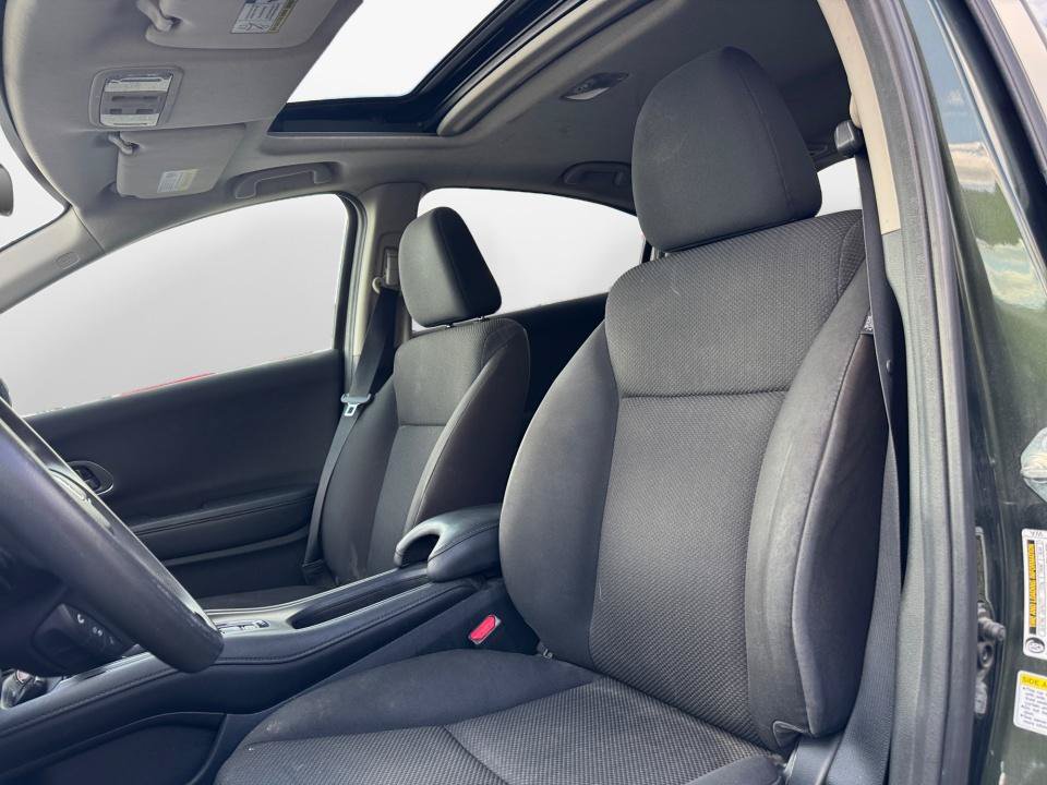 Used 2016 Honda HR-V EX image 9