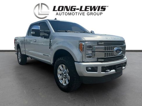 Used 2019 Ford F250 Platinum w/ Platinum Ultimate Package AWD/4WD image 10