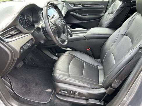 Used 2019 Buick Enclave Avenir w/ Avenir Technology Package FWD image 22