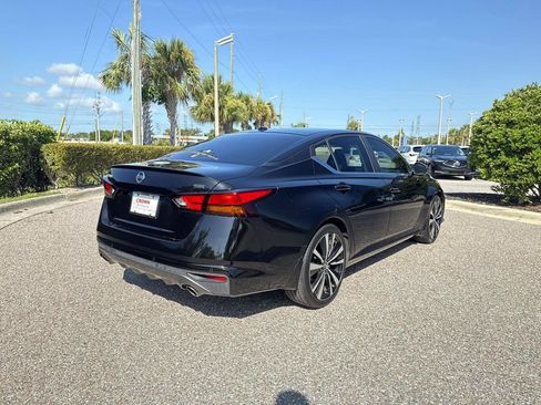 Used 2020 Nissan Altima 2.5 SR FWD image 4