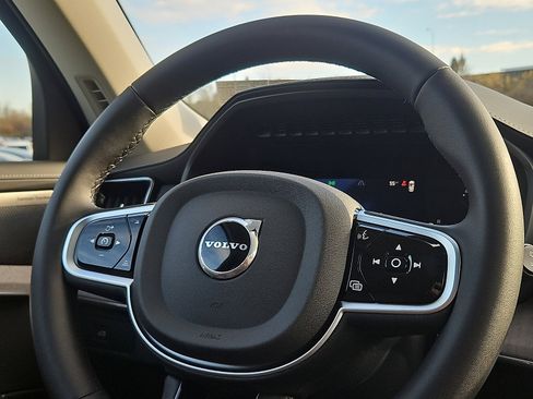 New 2026 Volvo XC90 B6 Ultra w/ Protection Package AWD/4WD image 18