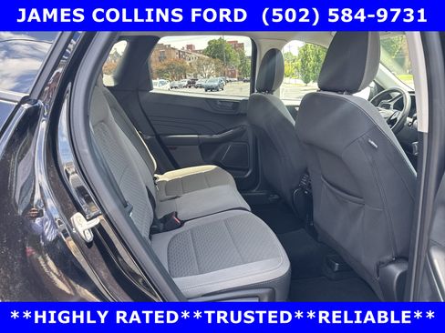 Used 2022 Ford Escape SE w/ Cold Weather Package AWD/4WD image 16