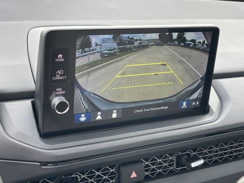 Used 2026 Honda Accord SE image 17