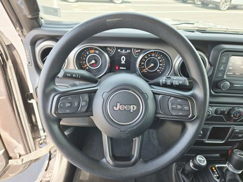 Used 2021 Jeep Wrangler Sport AWD/4WD image 23