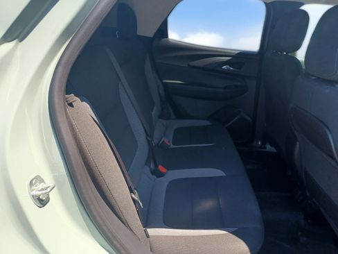Used 2025 Chevrolet TrailBlazer LT w/ Convenience Package AWD/4WD image 21