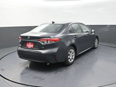 Used 2024 Toyota Corolla LE FWD image 8